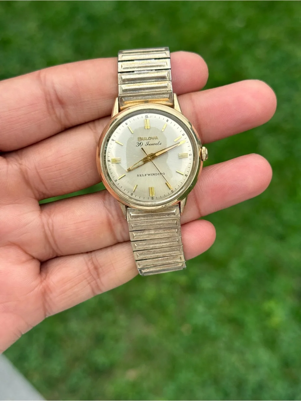 BULOVA vintage SELF-WINDING 30 jewels AUTOMATIC 10k GOLD 1960 WRISTWATCH